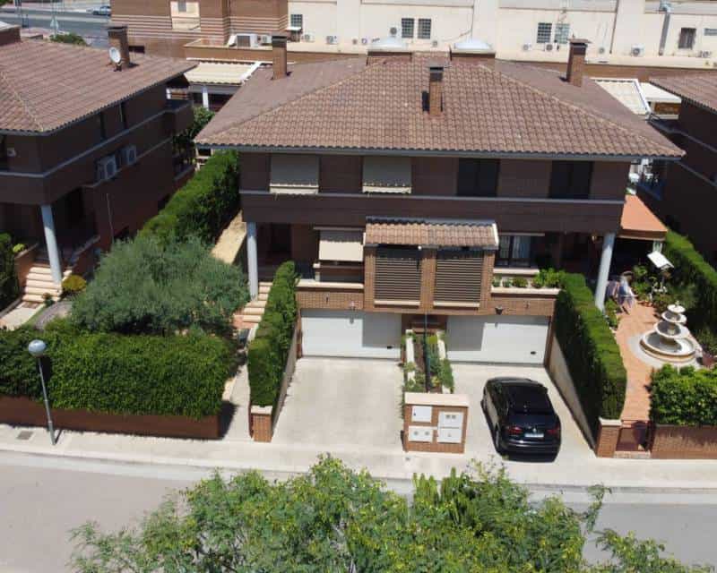 Casa nel Tangel, Valenza 10811345