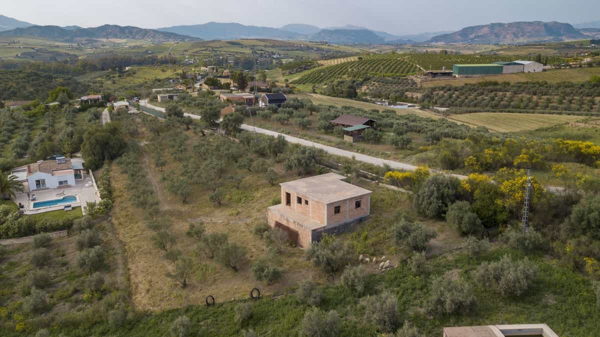 Tanah dalam Coín, Andalusia 10811531
