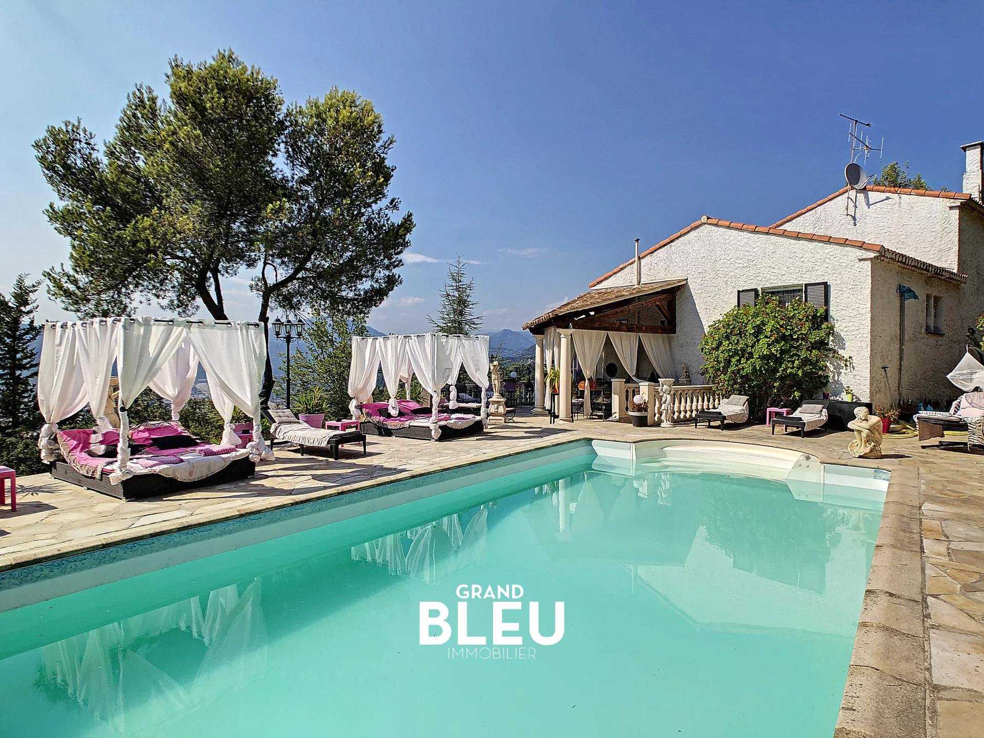 σπίτι σε Colomars, Provence-Alpes-Cote d'Azur 10811653