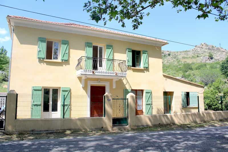 Dom w Corscia, Korsyka 10811696