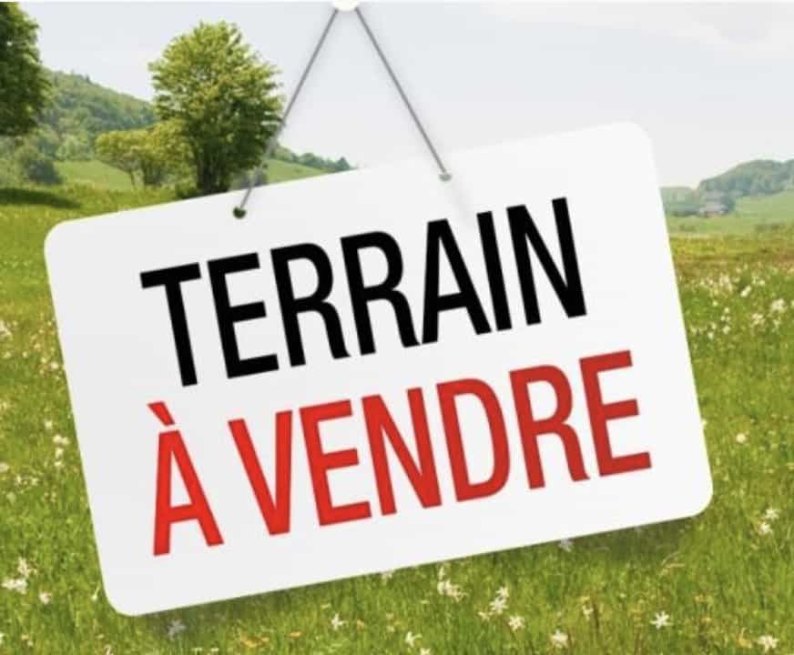 Land in La Verdiere, Provence-Alpes-Cote d'Azur 10811733