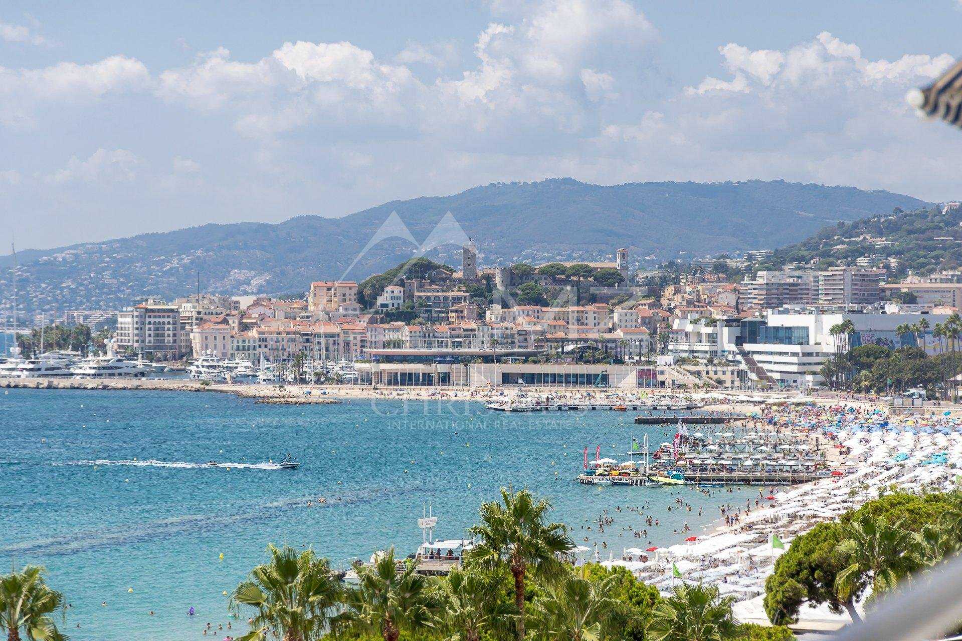 住宅 在 Cannes, Alpes-Maritimes 10811783