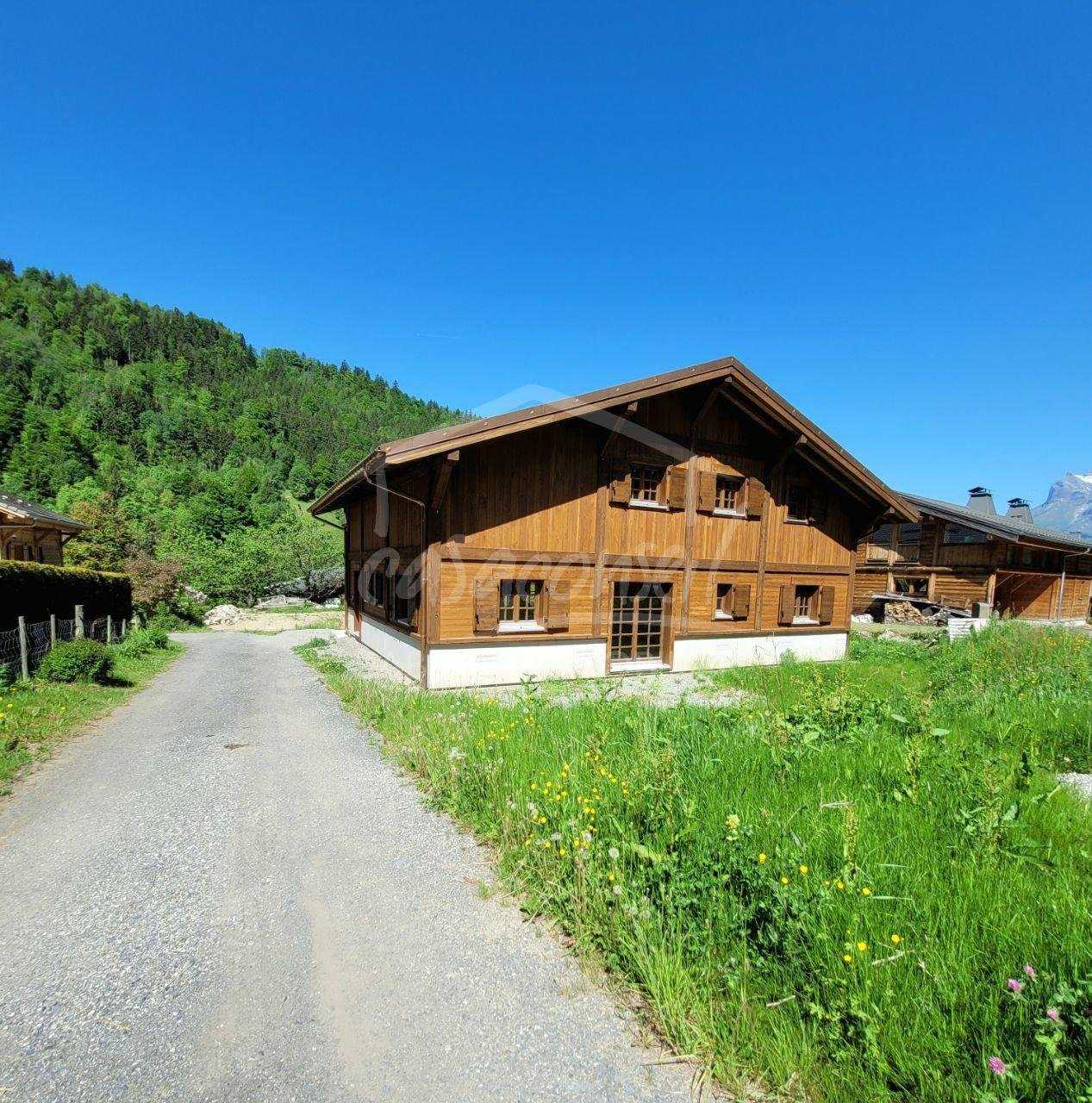 住宅 在 Saint-Gervais-les-Bains, Haute-Savoie 10811847