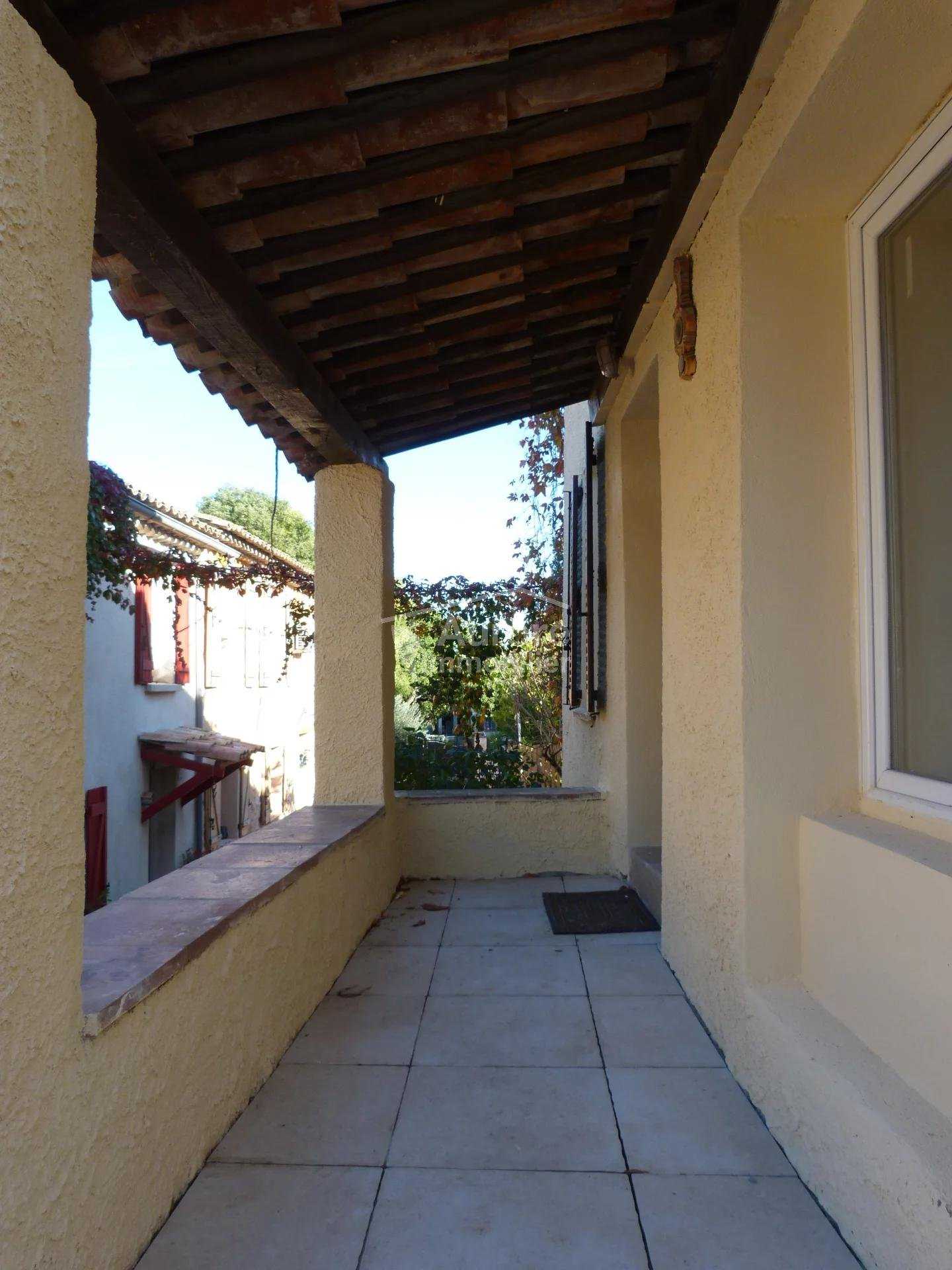 Huis in Le Thoronet, Provence-Alpes-Cote d'Azur 10811848
