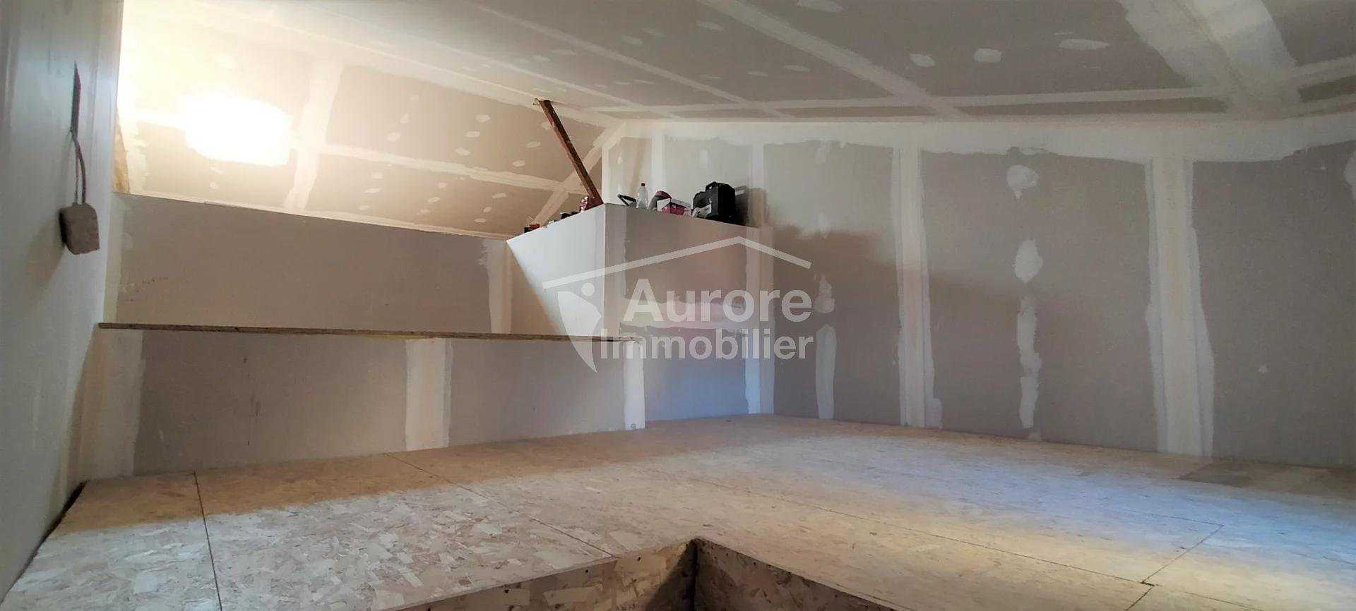 公寓 在 布里尼奥勒, 普罗旺斯-阿尔卑斯-蓝色海岸 10811856