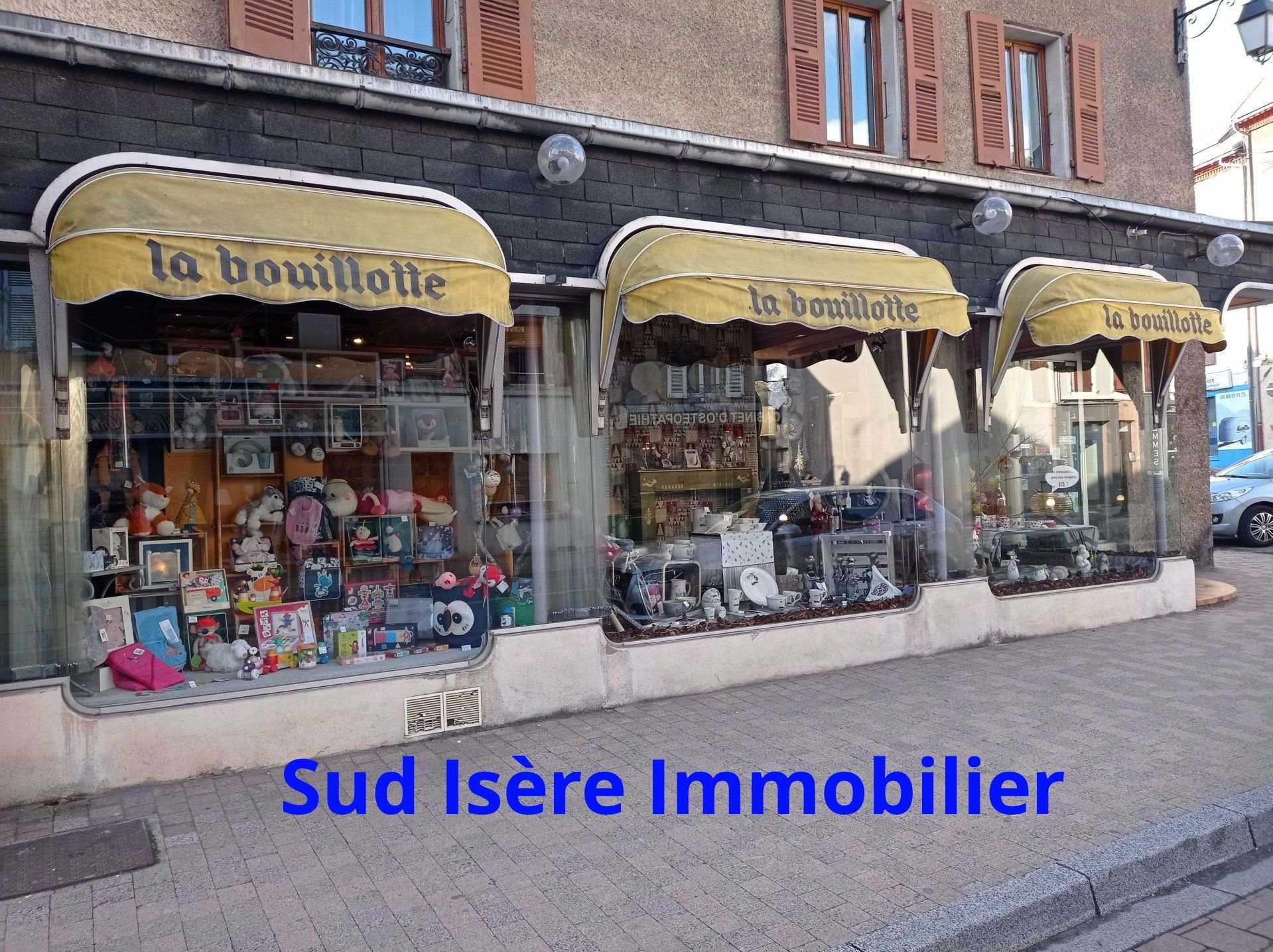 Einzelhandel im La Mure, Auvergne-Rhône-Alpes 10811906