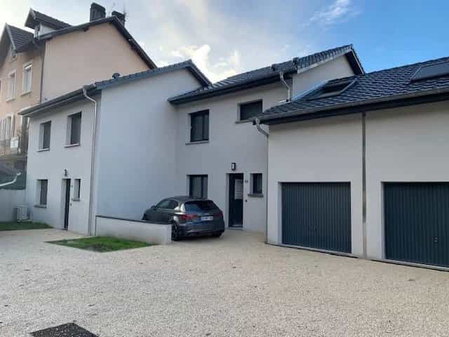 Haus im Villard-Bonnot, Isère 10811956