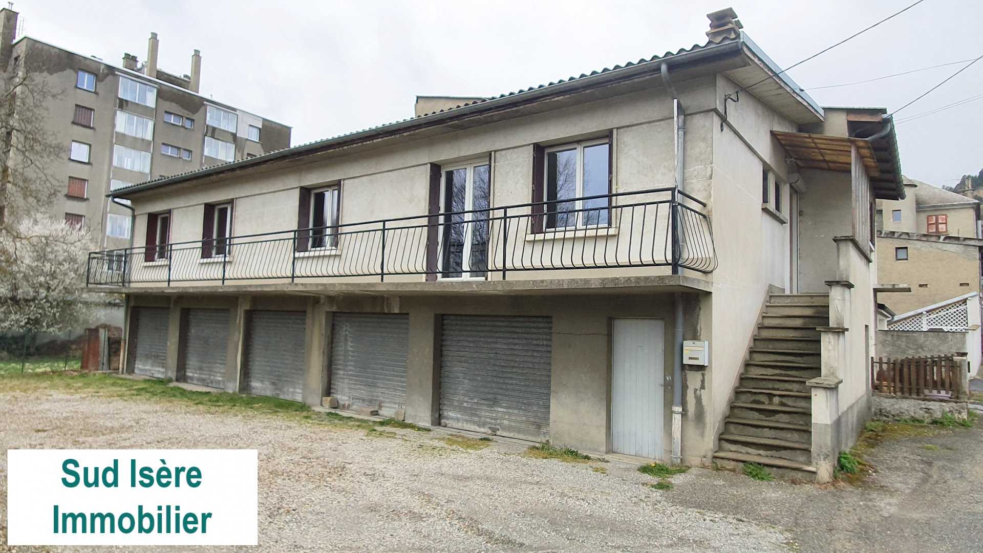 Condominium dans La Mure, Auvergne-Rhone-Alpes 10811972