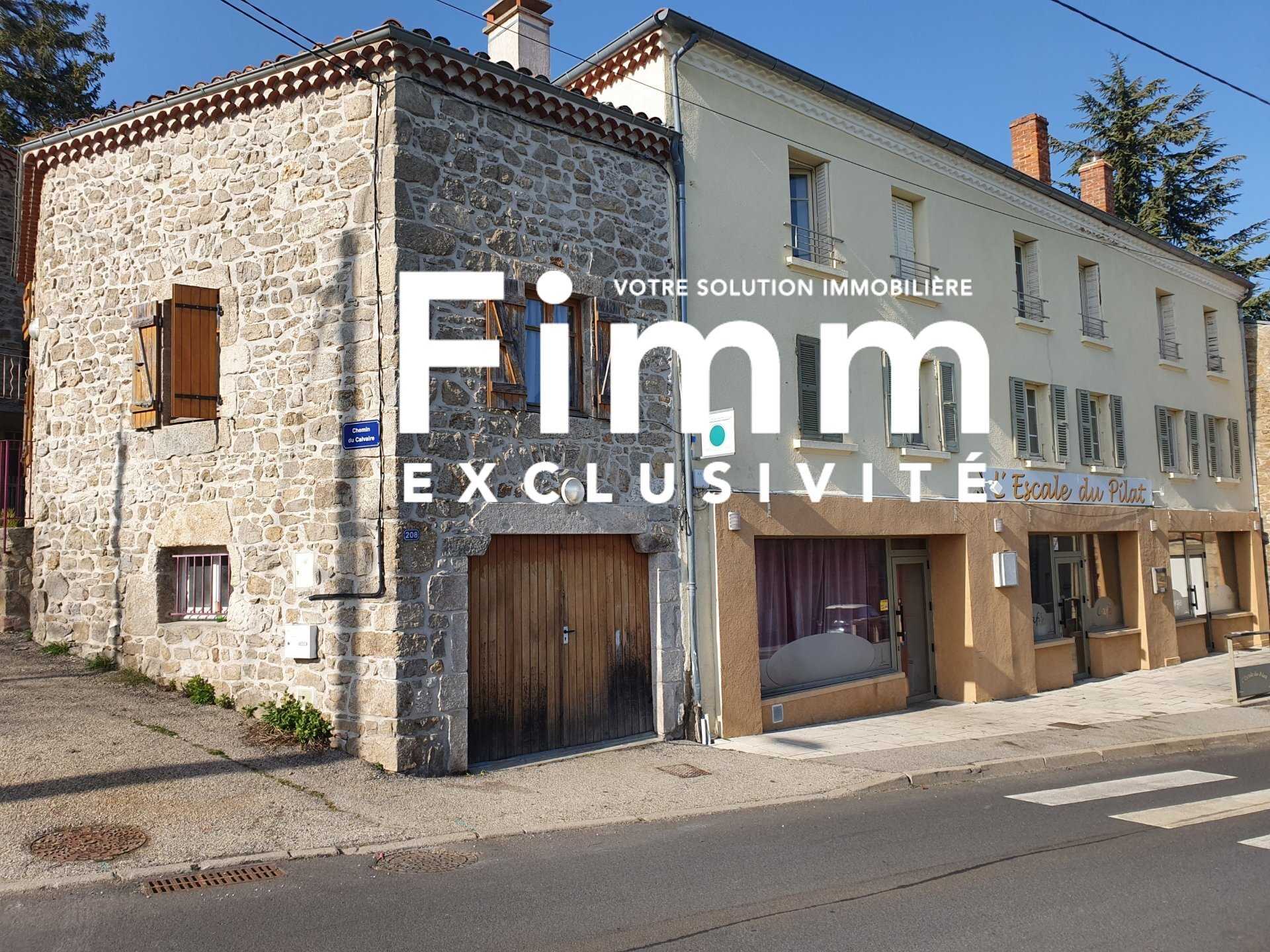casa en Saint-Julien-Molin-Molette, Auvernia-Ródano-Alpes 10812021