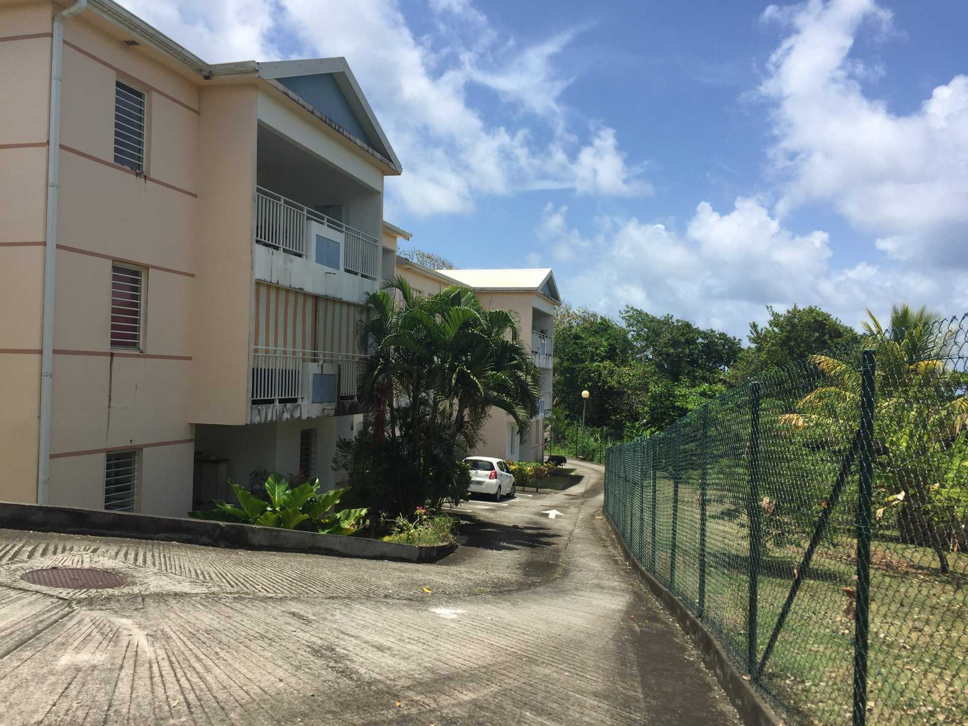 Ejerlejlighed i Le Lorrain, Martinique 10812033