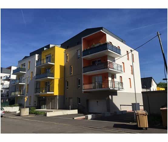 Condominium in Saint-Louis, Grand Est 10812036