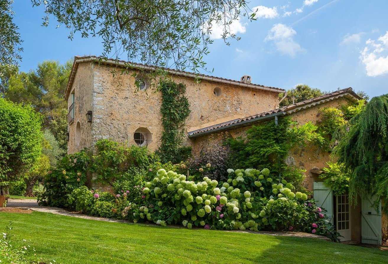 Lain di Rencana Le, Provence-Alpes-Cote d'Azur 10812059