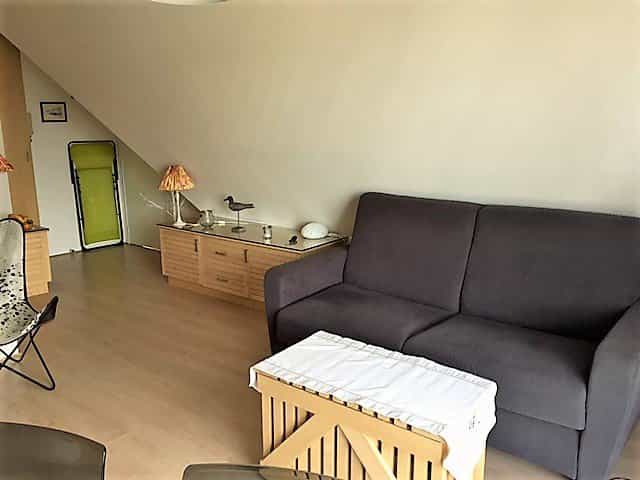 Condominium in Houlgate, Normandie 10812082