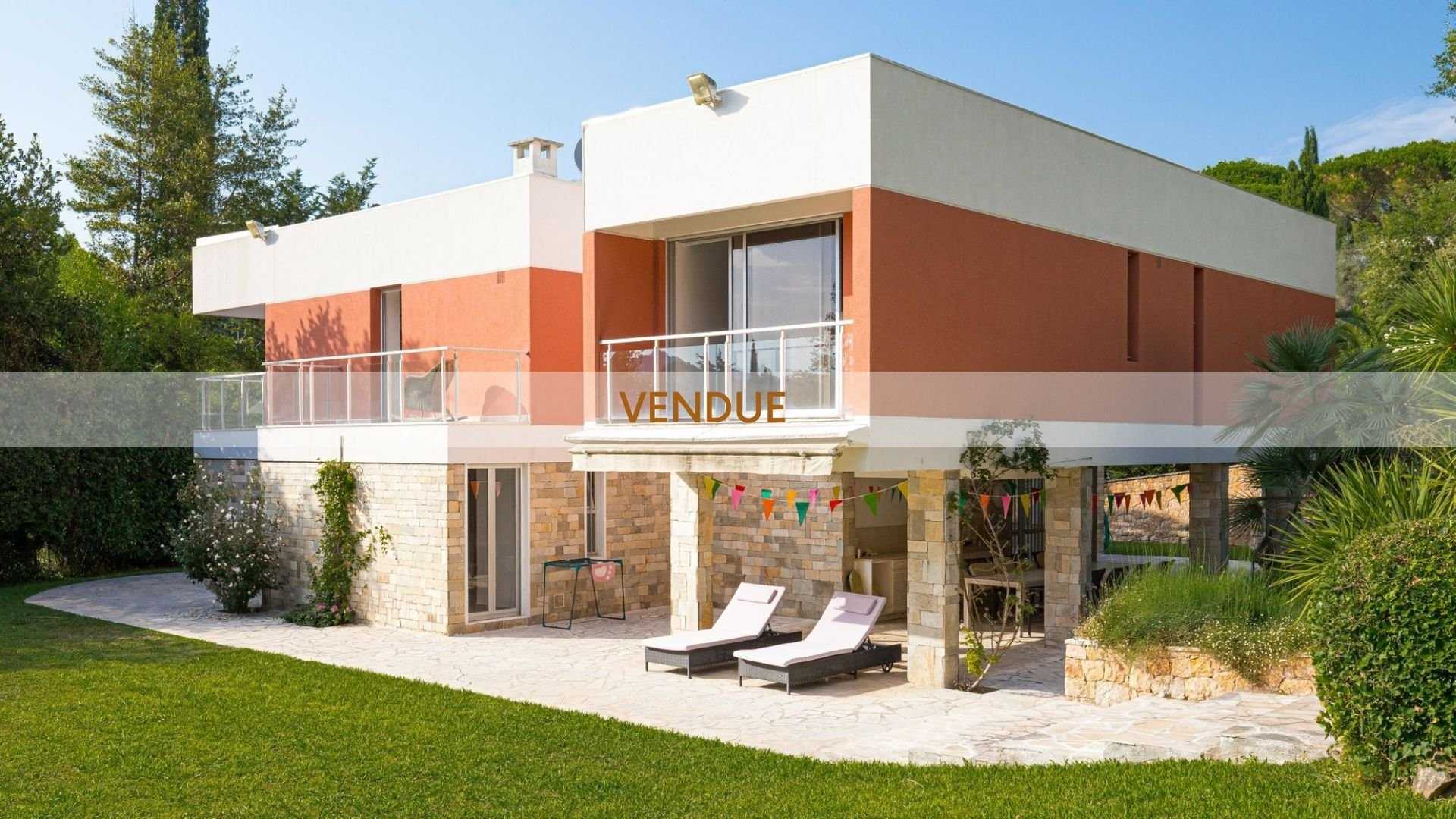 Residential in Biot, Alpes-Maritimes 10812102