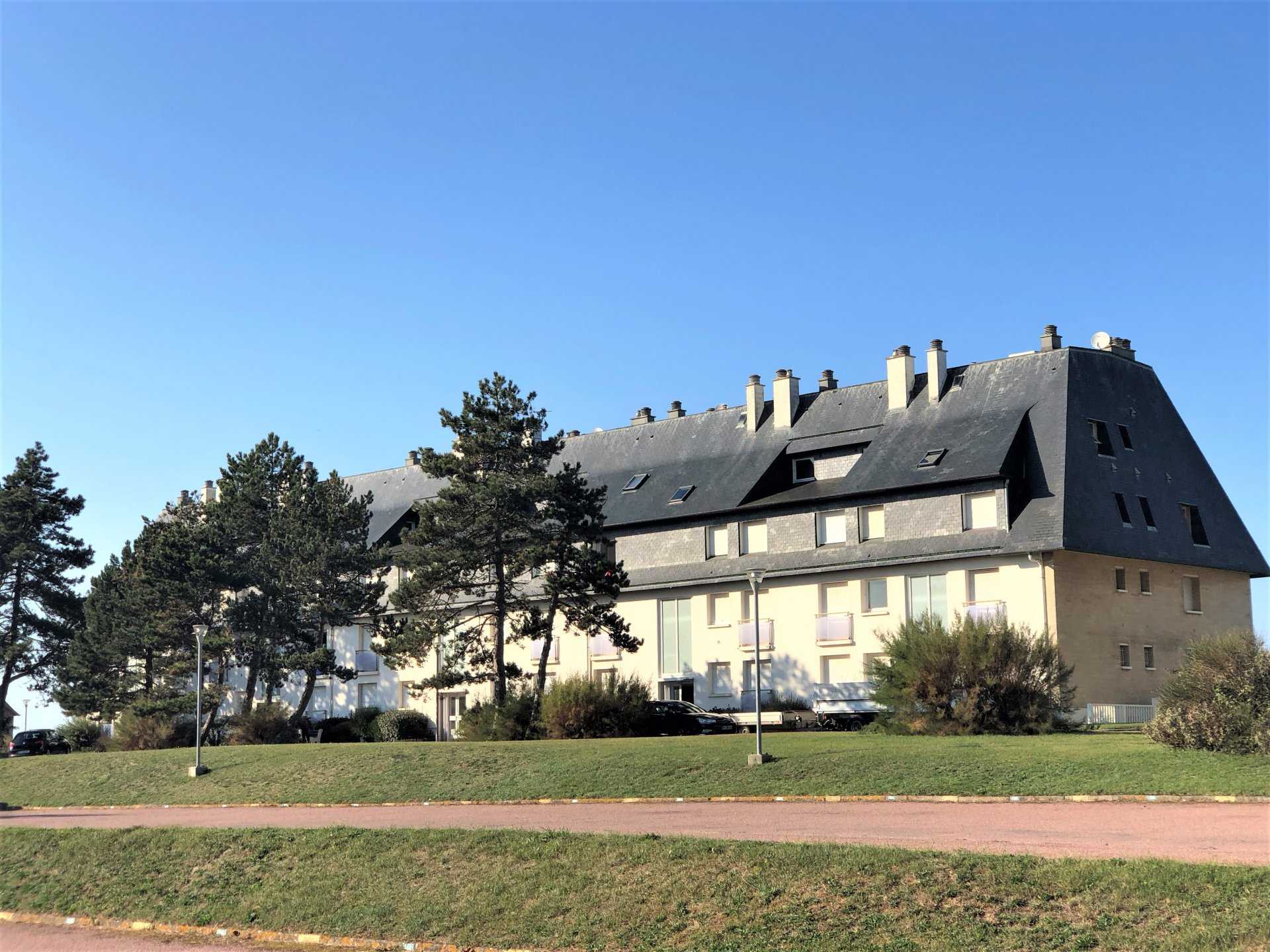 Condominium dans Cabourg, Normandie 10812130