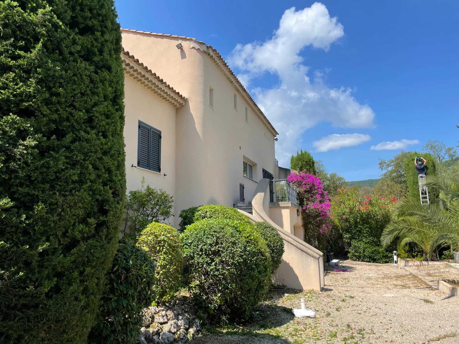 Casa nel Sainte-Maxime, Provenza-Alpi-Costa Azzurra 10812297