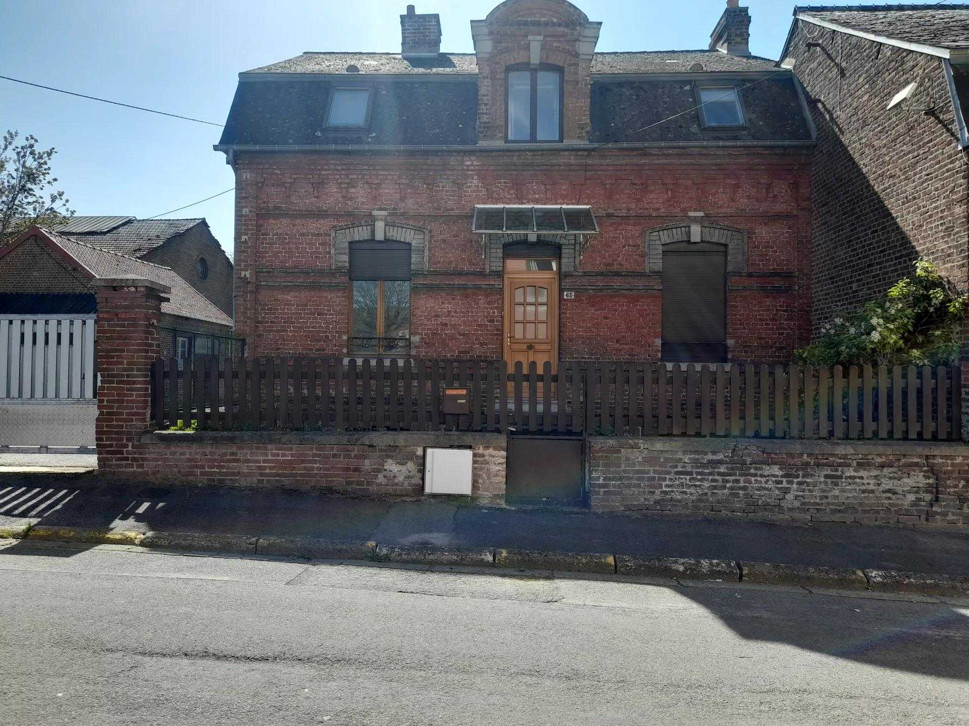 жилой дом в Хирсон, О-де-Франс 10812313