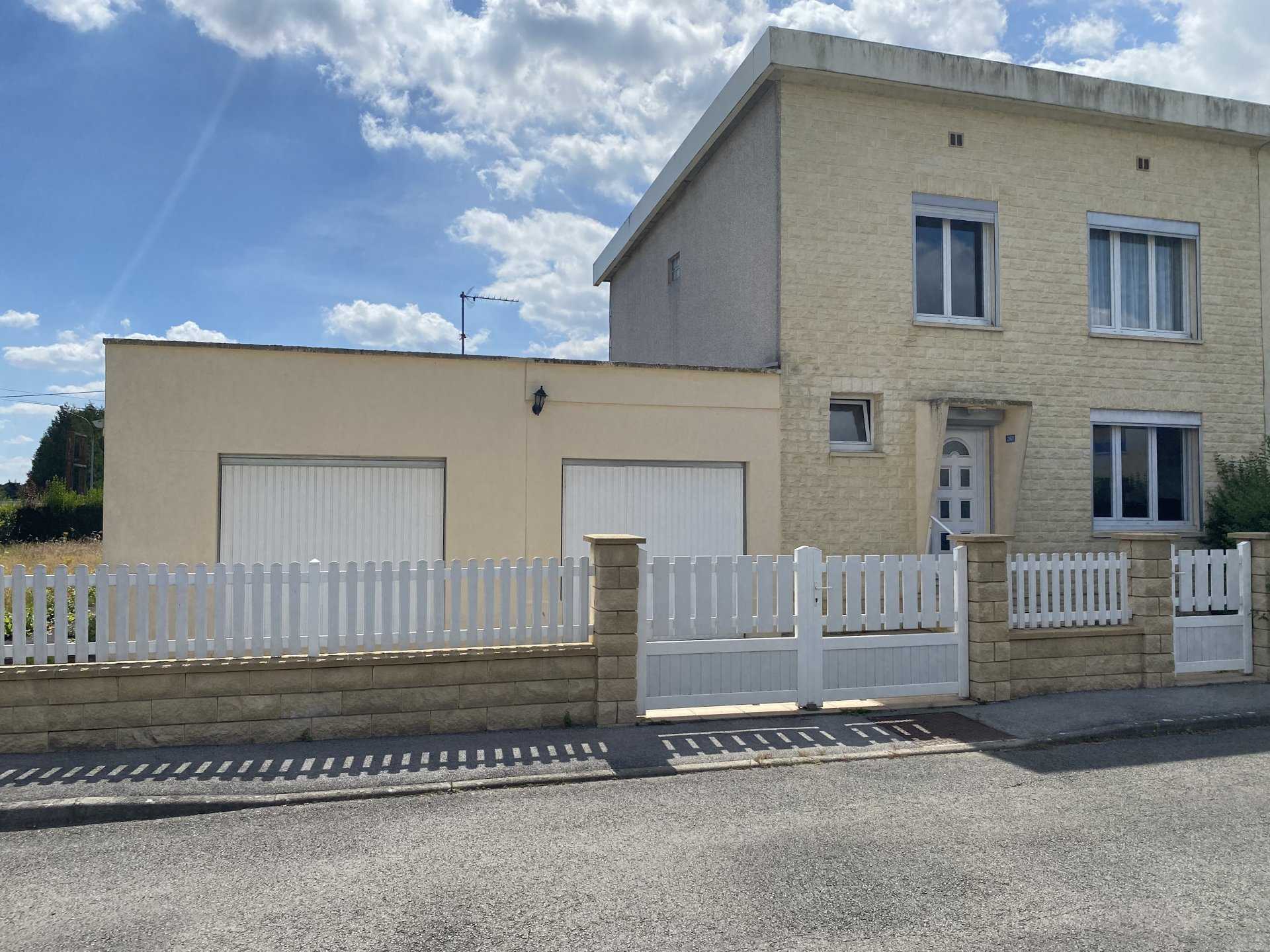 House in Hirson, Hauts-de-France 10812401