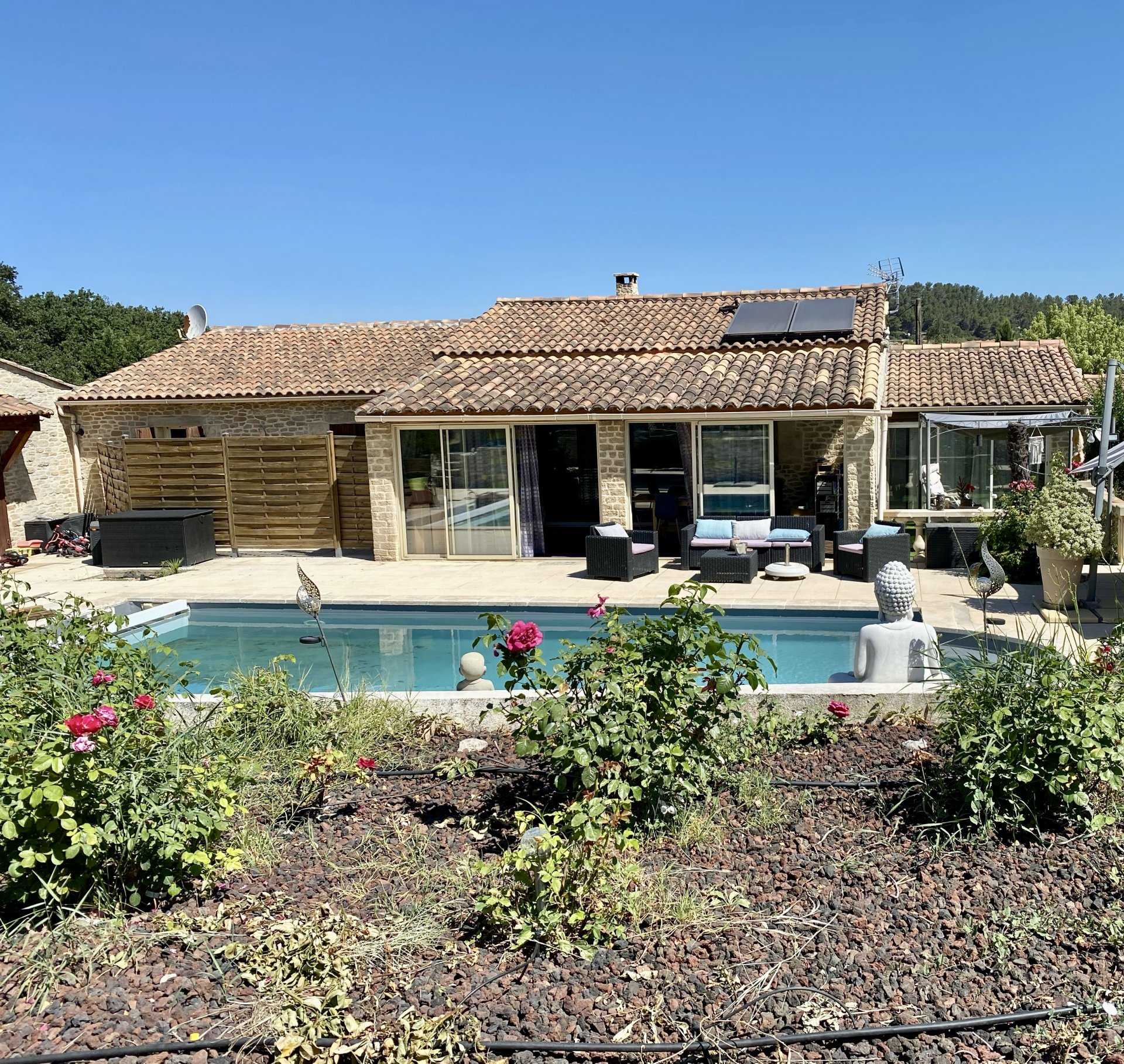 Dom w Meyreuil, Provence-Alpes-Cote d'Azur 10812460
