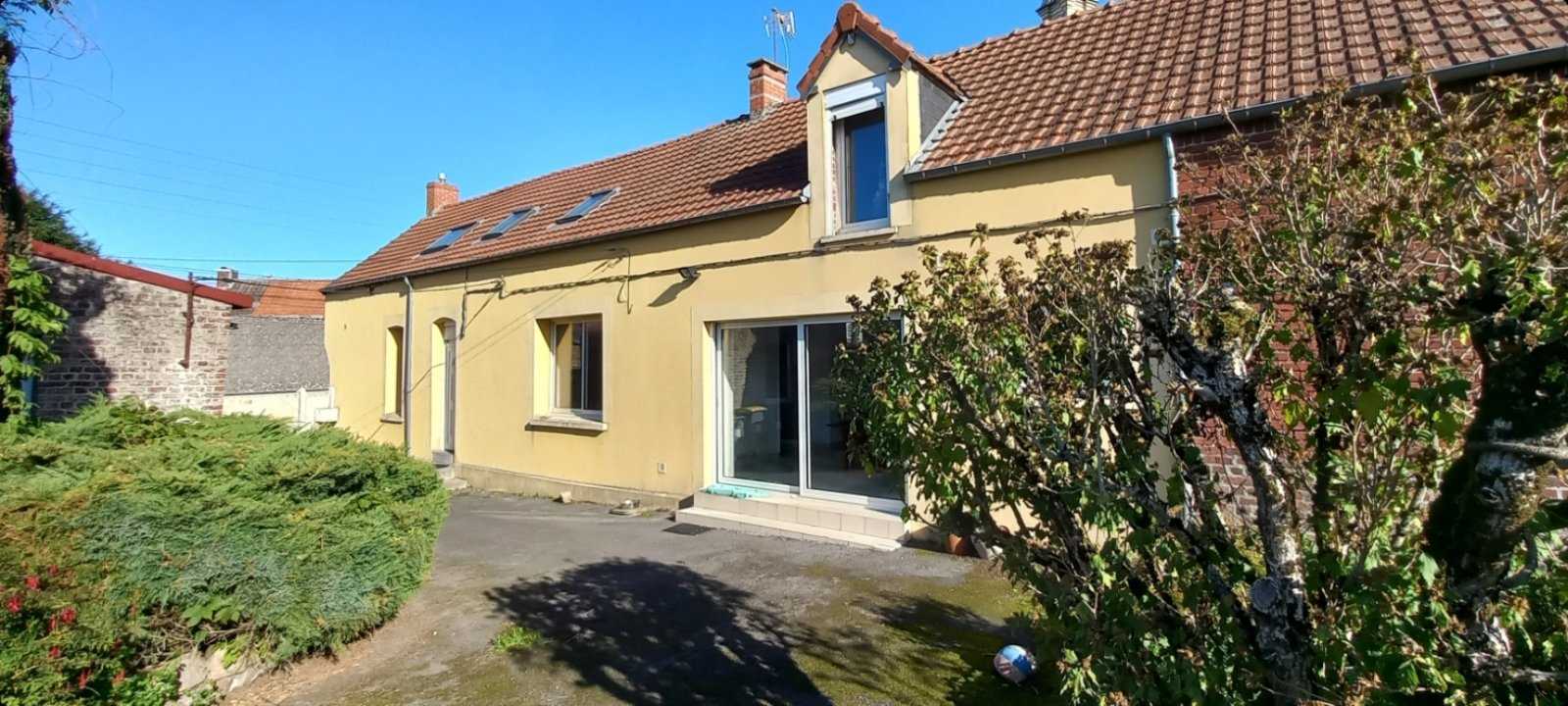 House in Caudry, Hauts-de-France 10812514