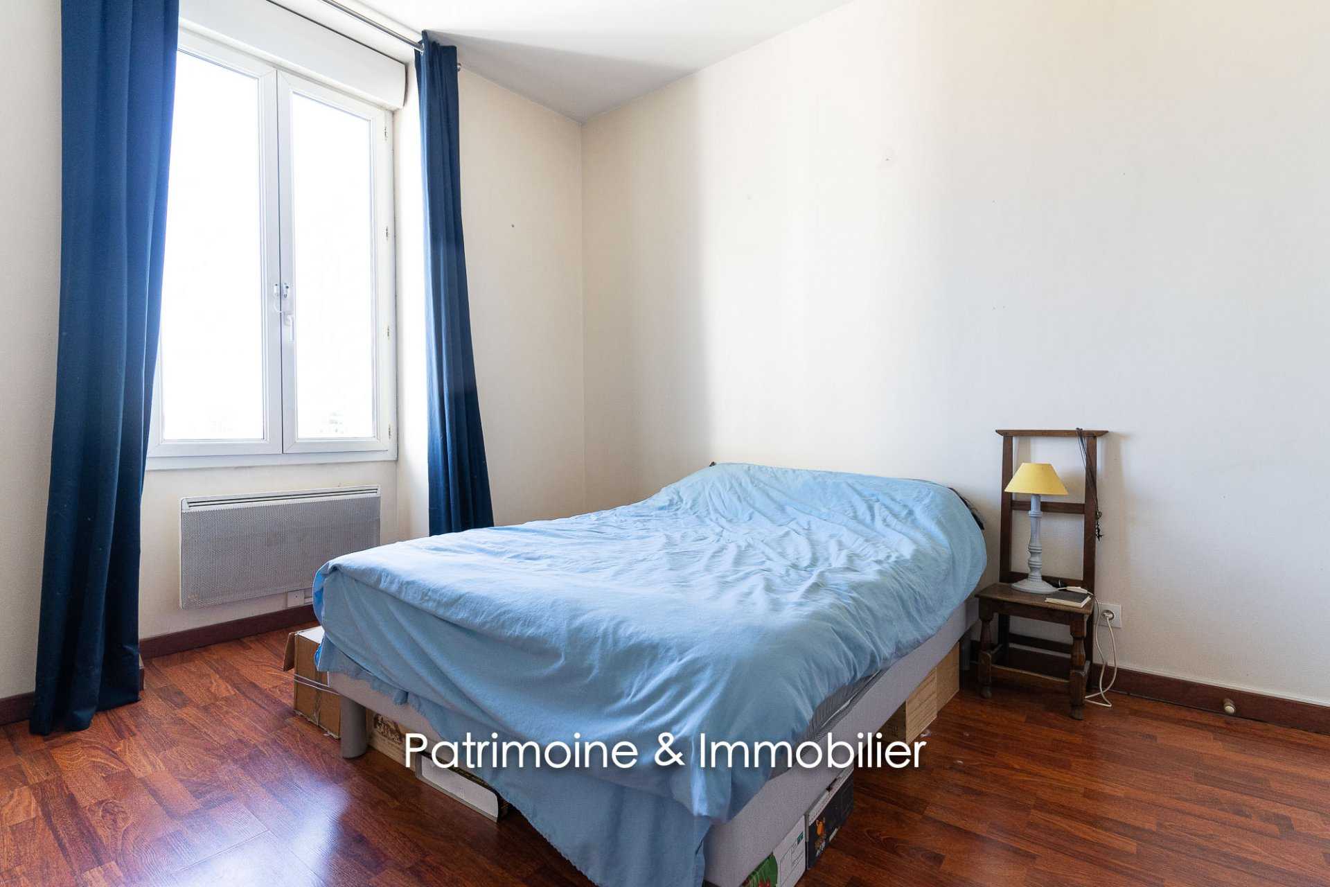 Condominium in Lyon 8ème, Rhône 10812519
