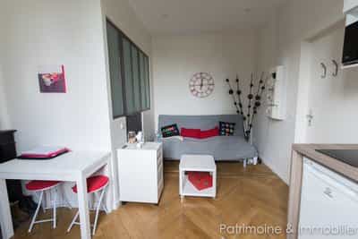 公寓 在 维勒班, 奥弗涅-罗纳-阿尔卑斯大区 10812543