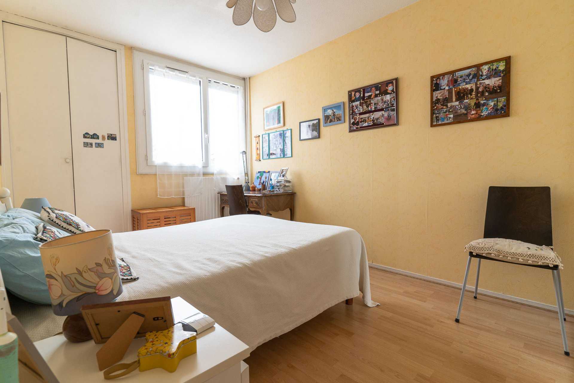 公寓 在 德西内斯-夏皮厄, 奥弗涅-罗纳-阿尔卑斯大区 10812547