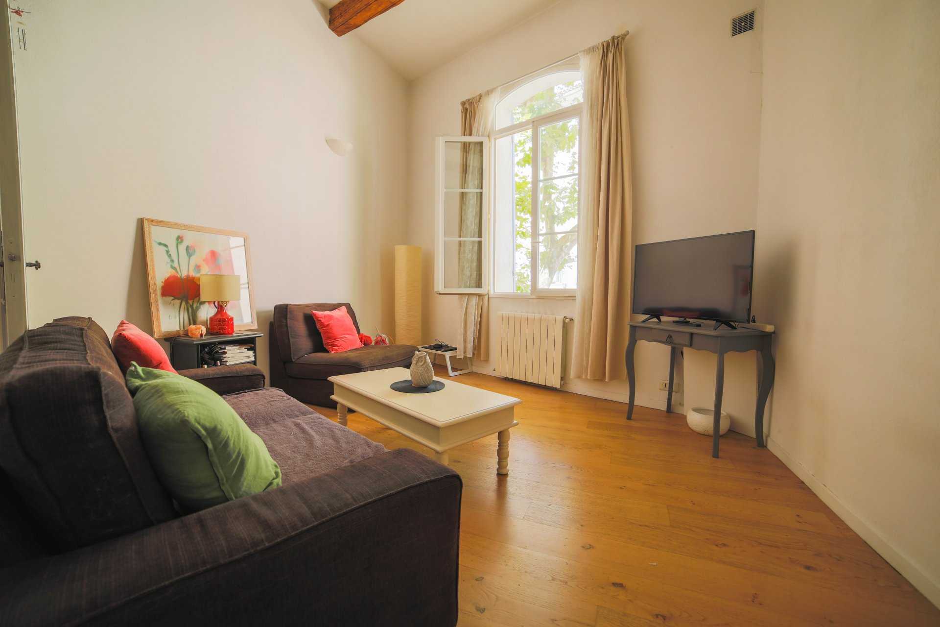 公寓 在 Aubagne, 普羅旺斯-阿爾卑斯-藍色海岸 10812570