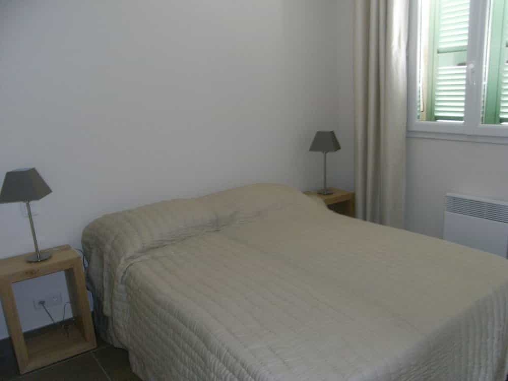 Condominium in Saint-Florent, Haute-Corse 10812603