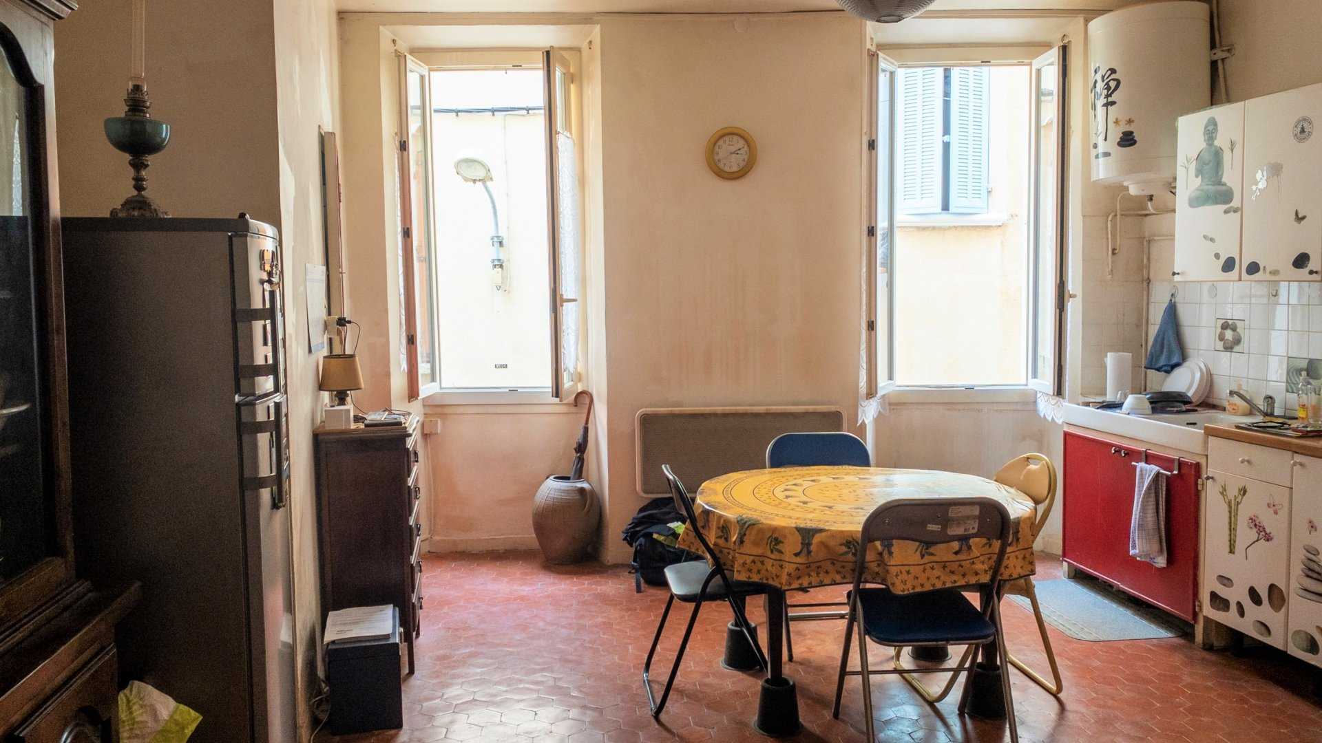 Condominium dans La Ciotat, Provence-Alpes-Côte d'Azur 10812615