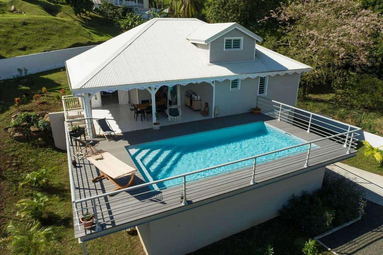 Hus i Les Trois-Îlets, Martinique 10812646