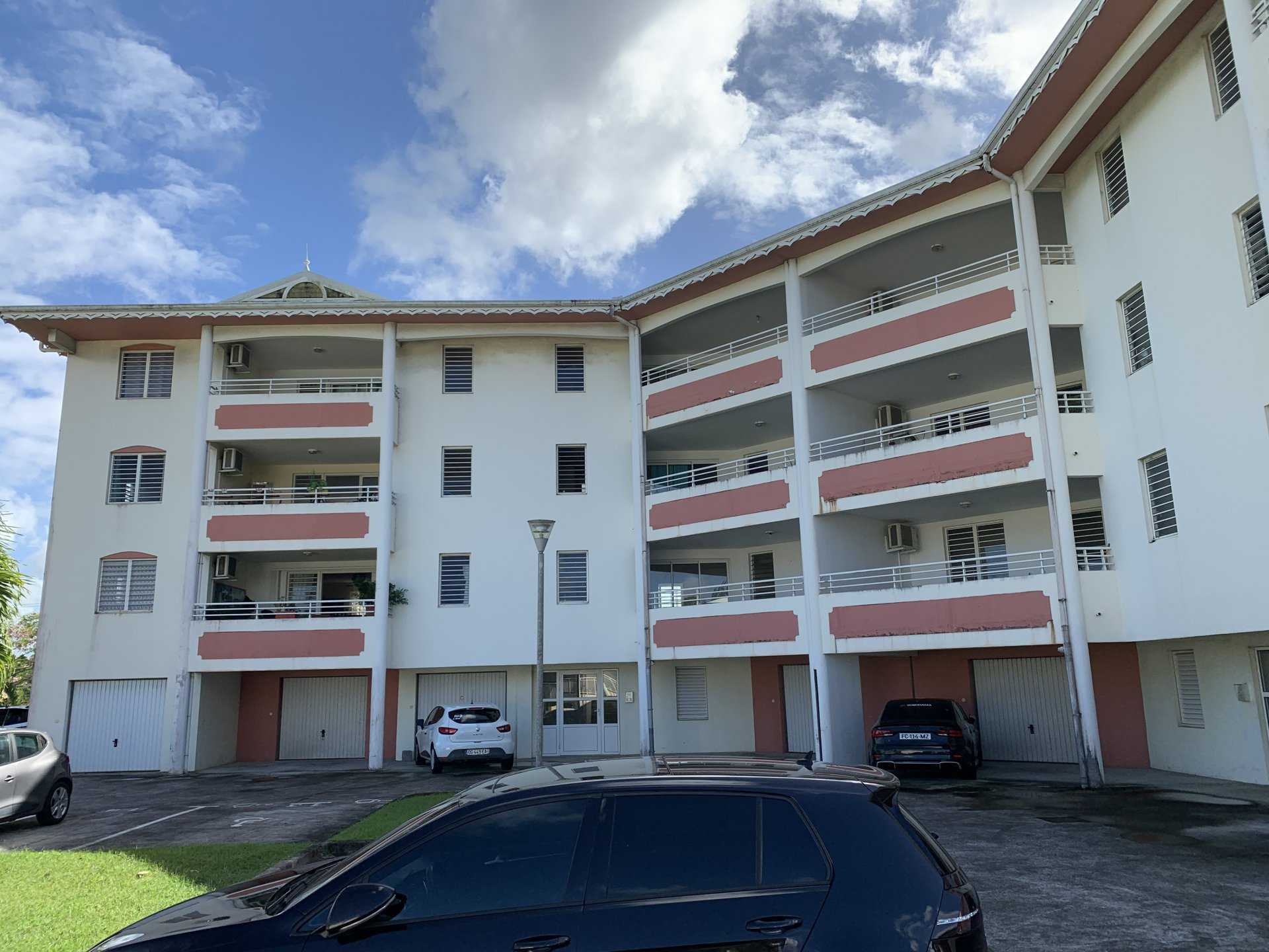 Eigentumswohnung im Le Lamentin, Martinique 10812691