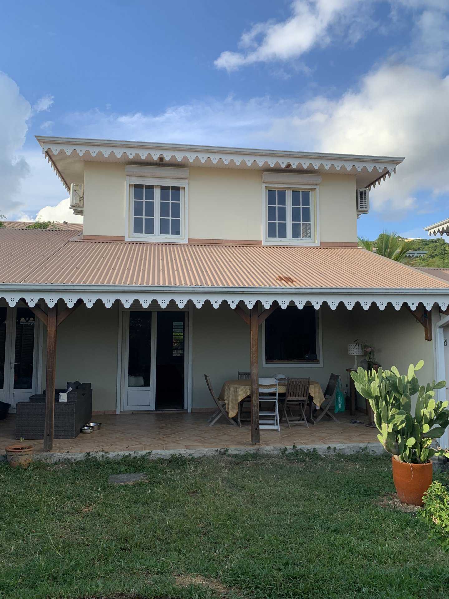 жилой дом в Le Diamant, Martinique 10812705