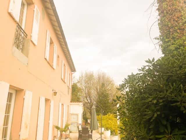 House in Nice, Provence-Alpes-Cote d'Azur 10812754