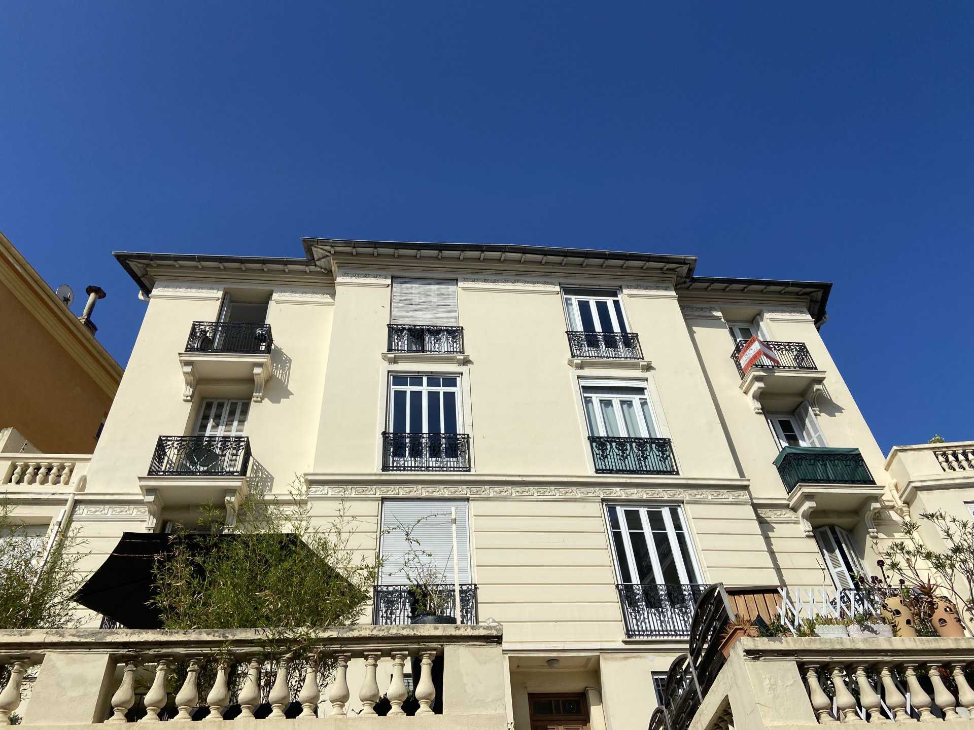 Residencial en Nice, Alpes-Maritimes 10812796