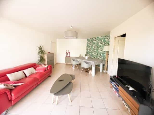 公寓 在 勒雷, 普羅旺斯-阿爾卑斯-藍色海岸 10812798
