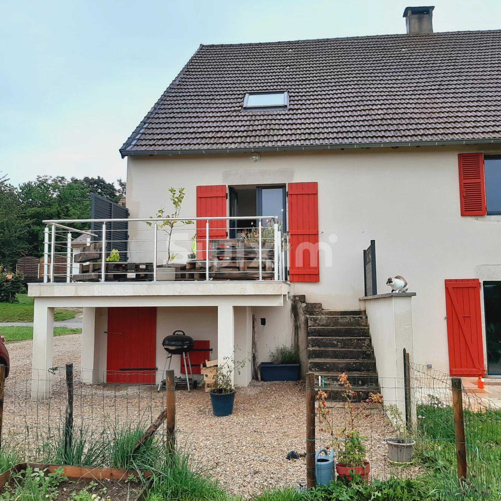 Casa nel Lons-le-Saunier, Borgogna-Franca Contea 10812852