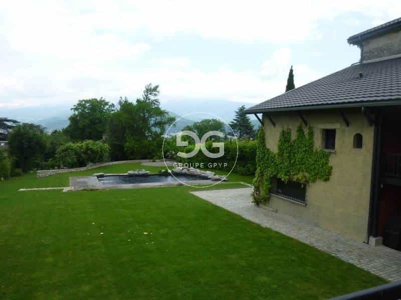 casa no Seyssinet, Auvergne-Rhone-Alpes 10812983