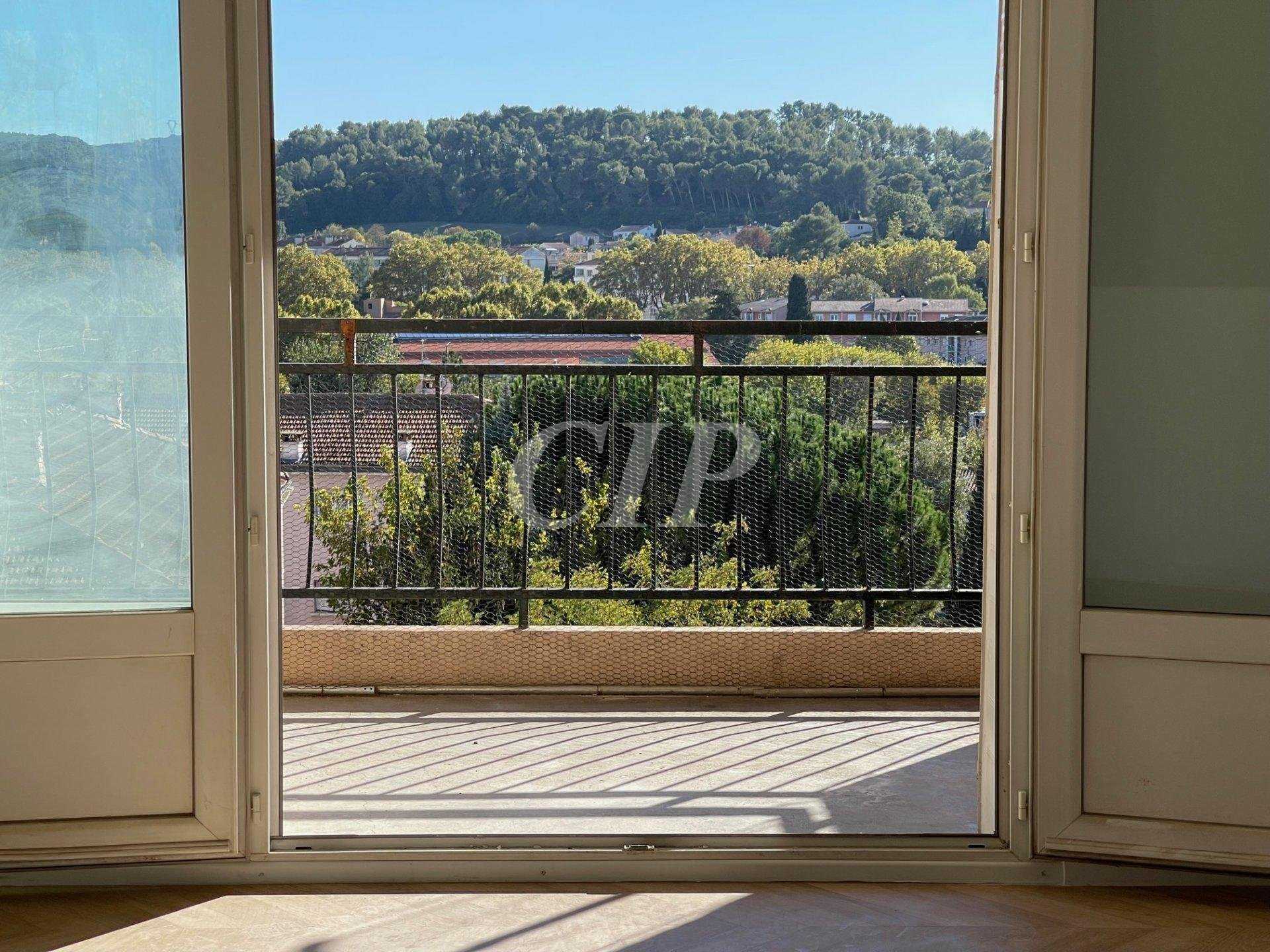 Condominio en Pont de l'Arc, Provence-Alpes-Cote d'Azur 10813025