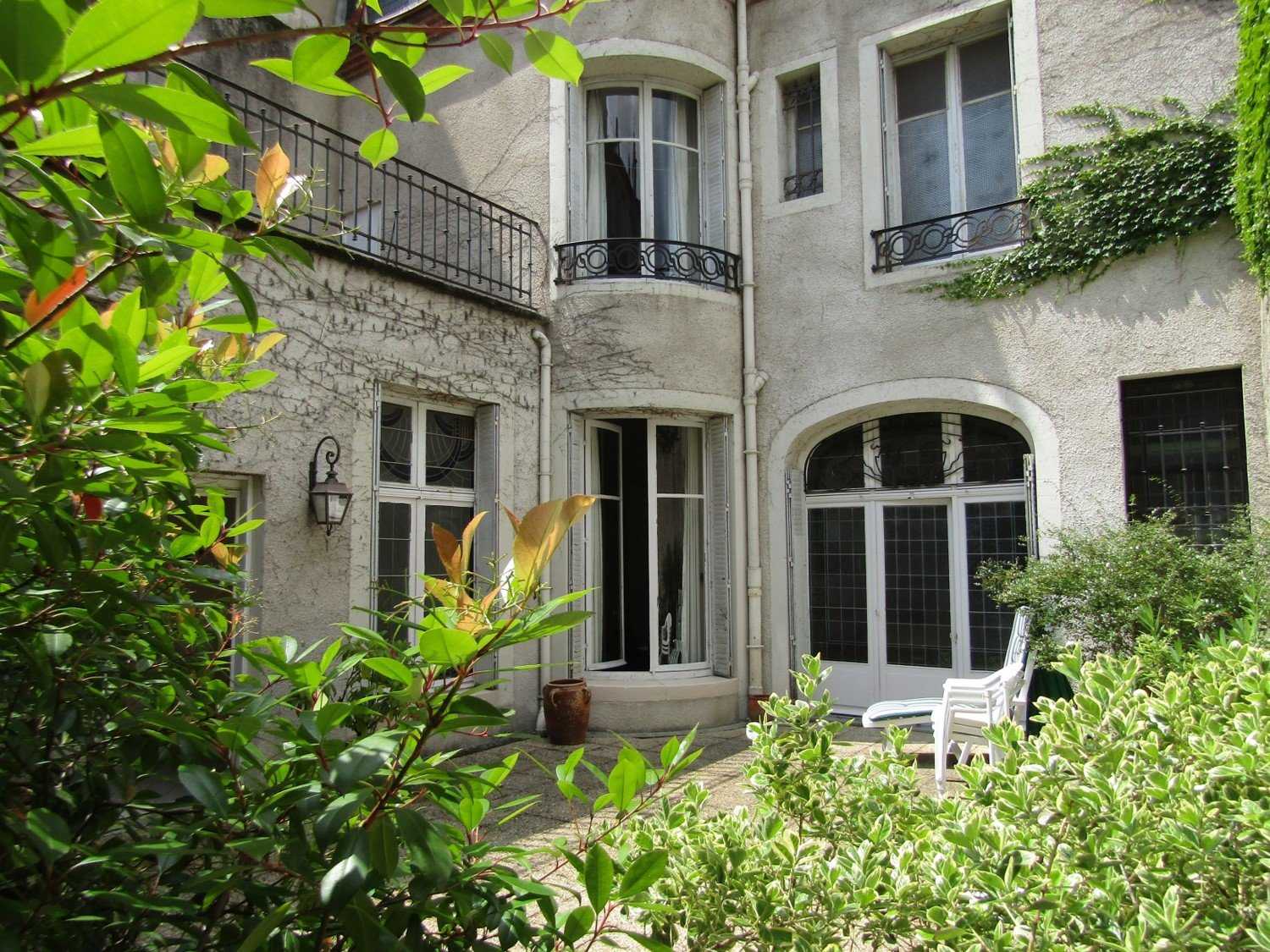 Casa nel Vichy, Allier 10813053
