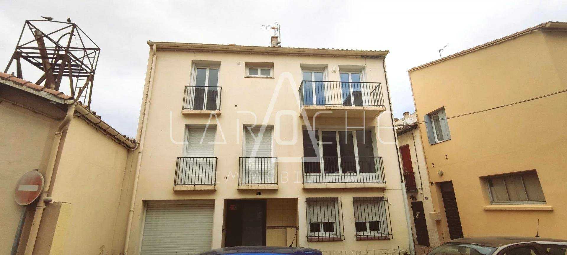 Condominium in Port-Vendres, Pyrénées-Orientales 10813074