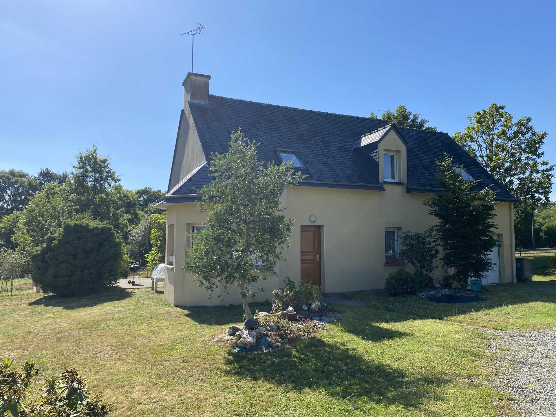 House in Beignon, Morbihan 10813142