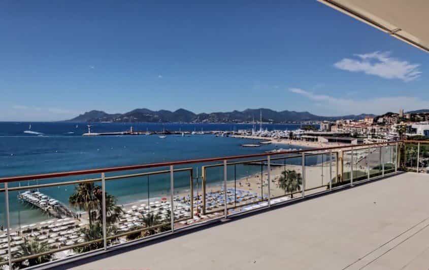 住宅 在 Cannes, Alpes-Maritimes 10813149