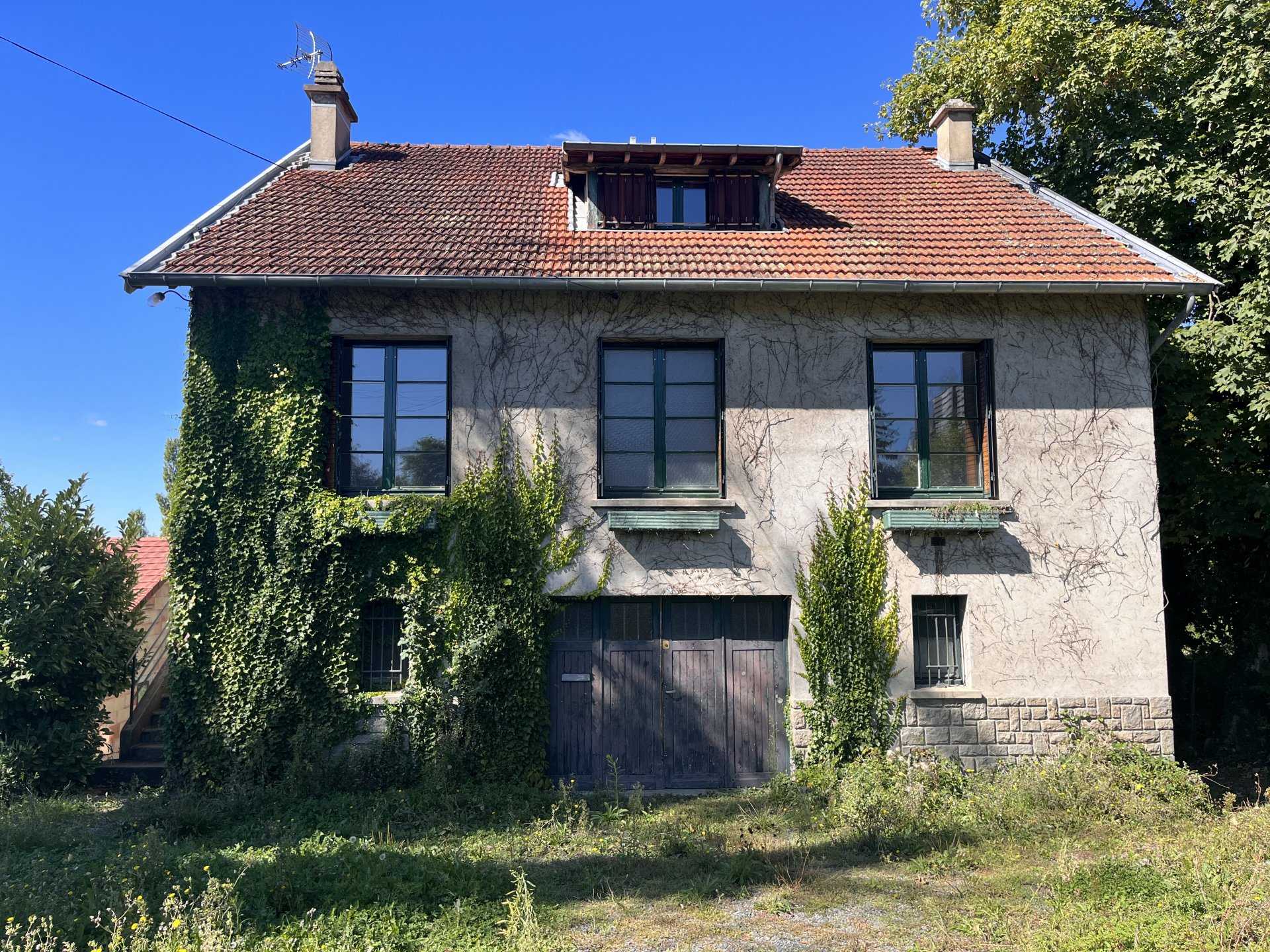 casa en Cusset, Auvergne-Rhone-Alpes 10813239