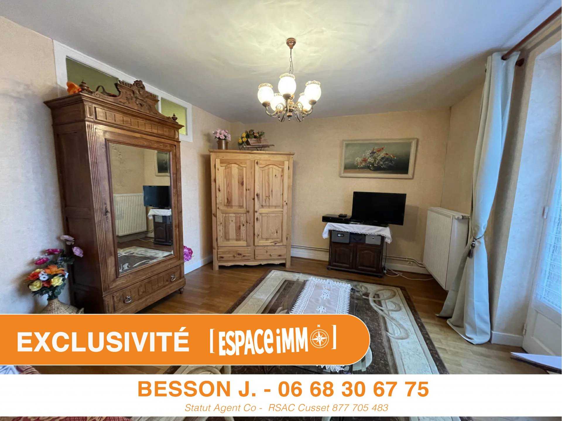 Condominium in Cusset, Auvergne-Rhone-Alpes 10813261
