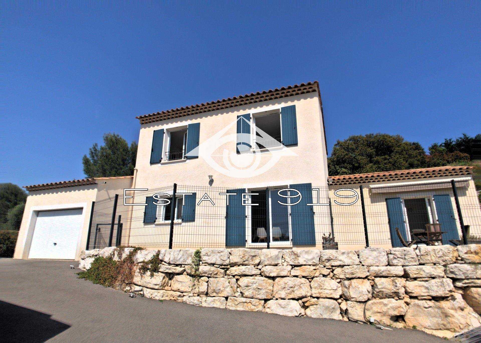Haus im Les Maillans, Provence-Alpes-Côte d'Azur 10813301