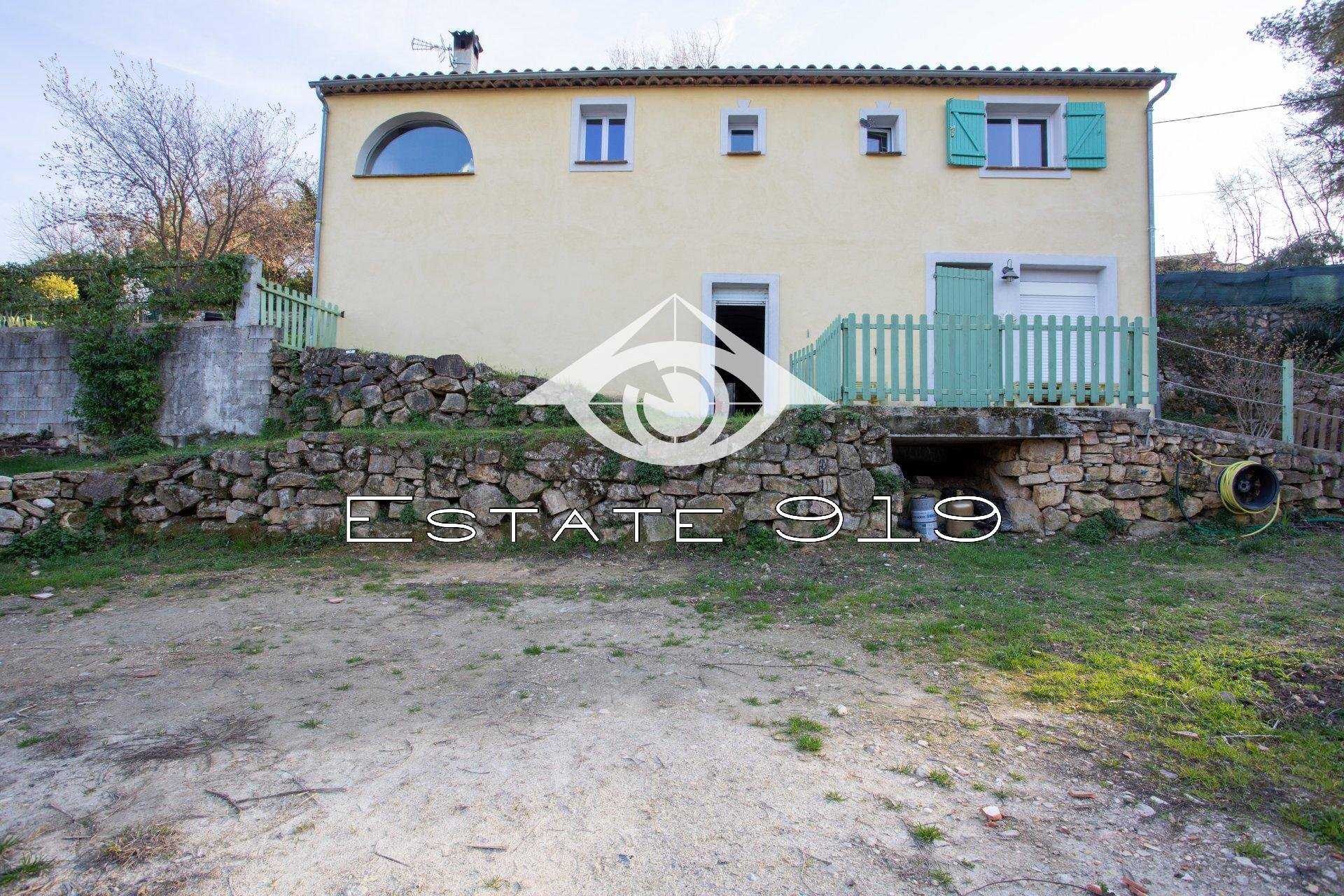 casa no Le Bosquet, Provença-Alpes-Costa Azul 10813306