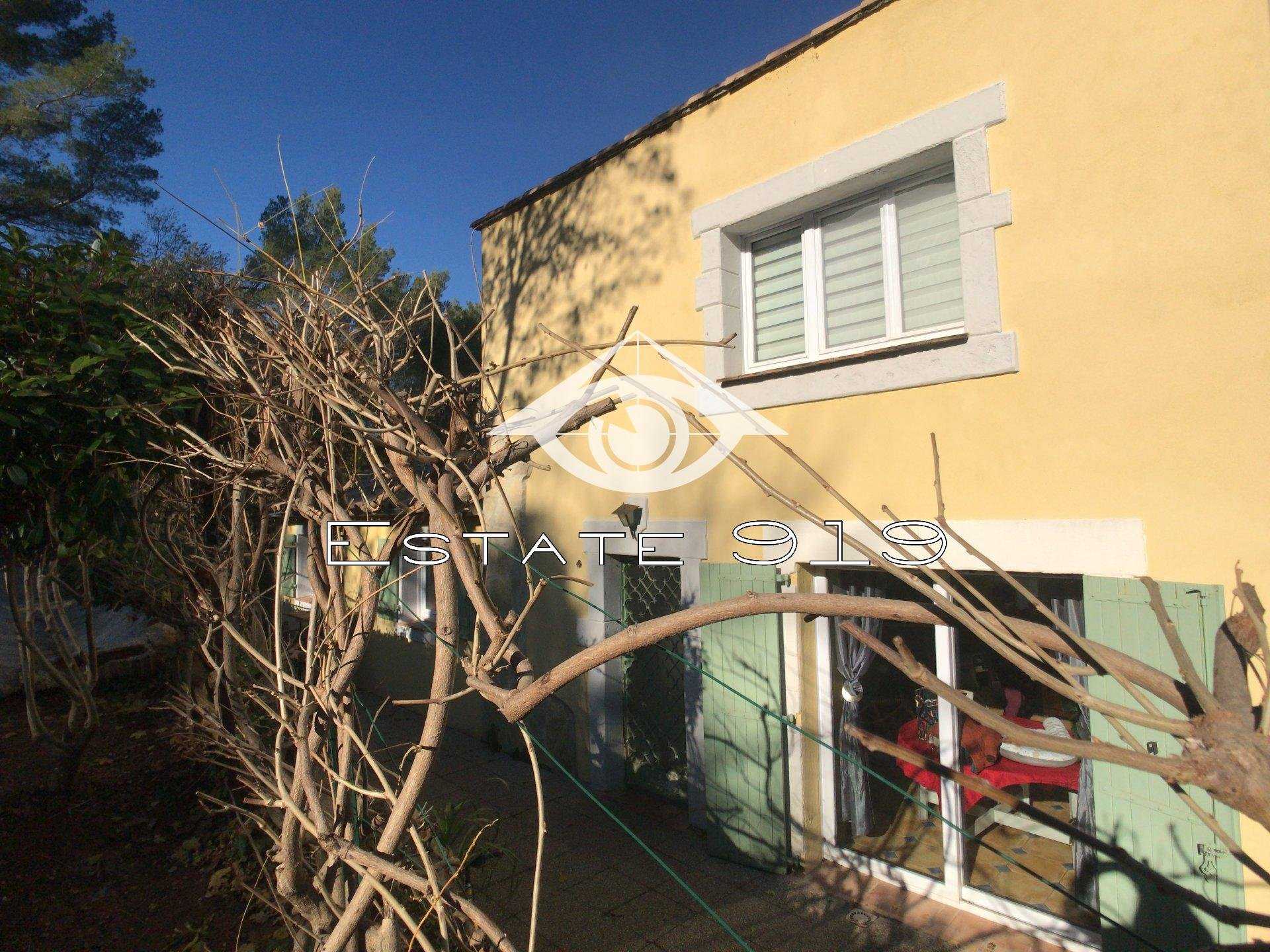 房子 在 Le Bosquet, 普羅旺斯-阿爾卑斯-藍色海岸 10813306