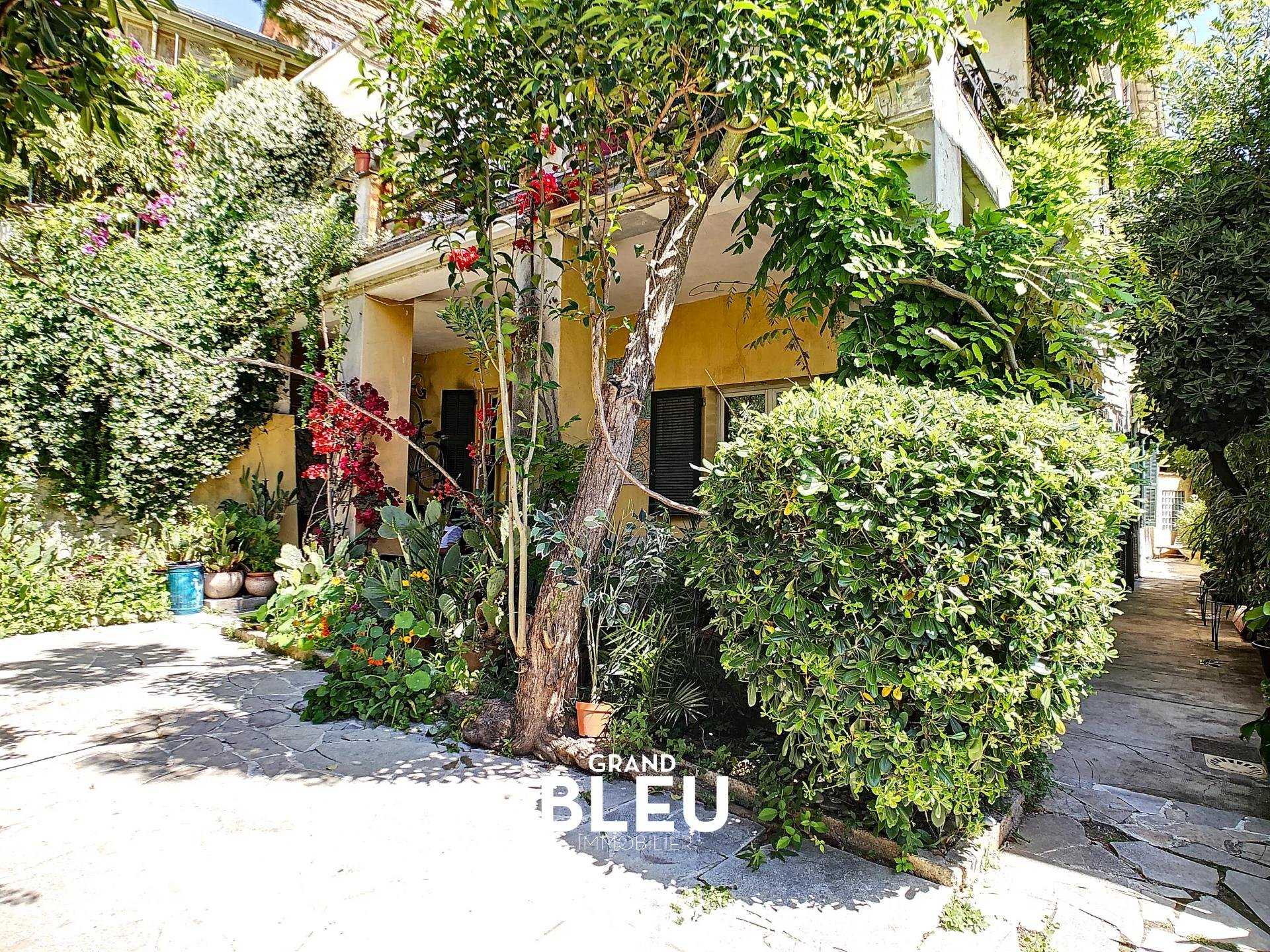 Condominium in Saint-Philippe, Provence-Alpes-Cote d'Azur 10813353