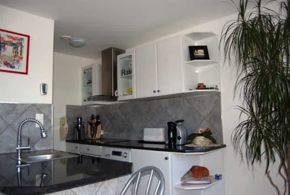 公寓 在 科蒂-基亞瓦里, 科西嘉島 10813356